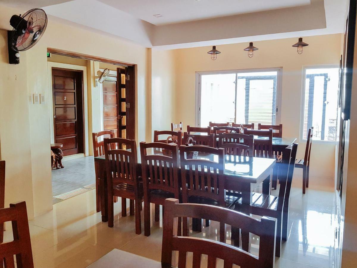 Reddoorz @ Caimito Drive Dampas Hotel Tagbilaran City Exterior photo
